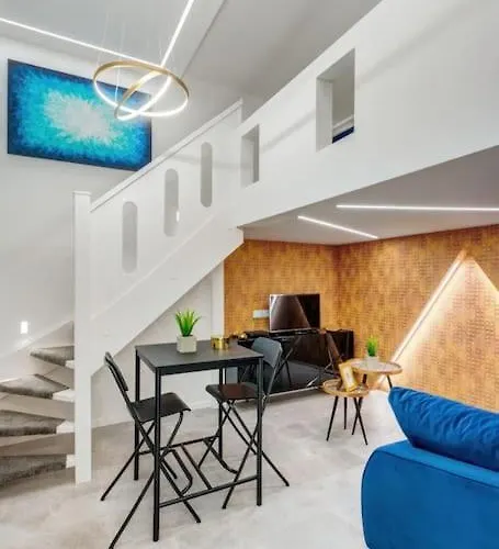 Modern Luxe Retreat